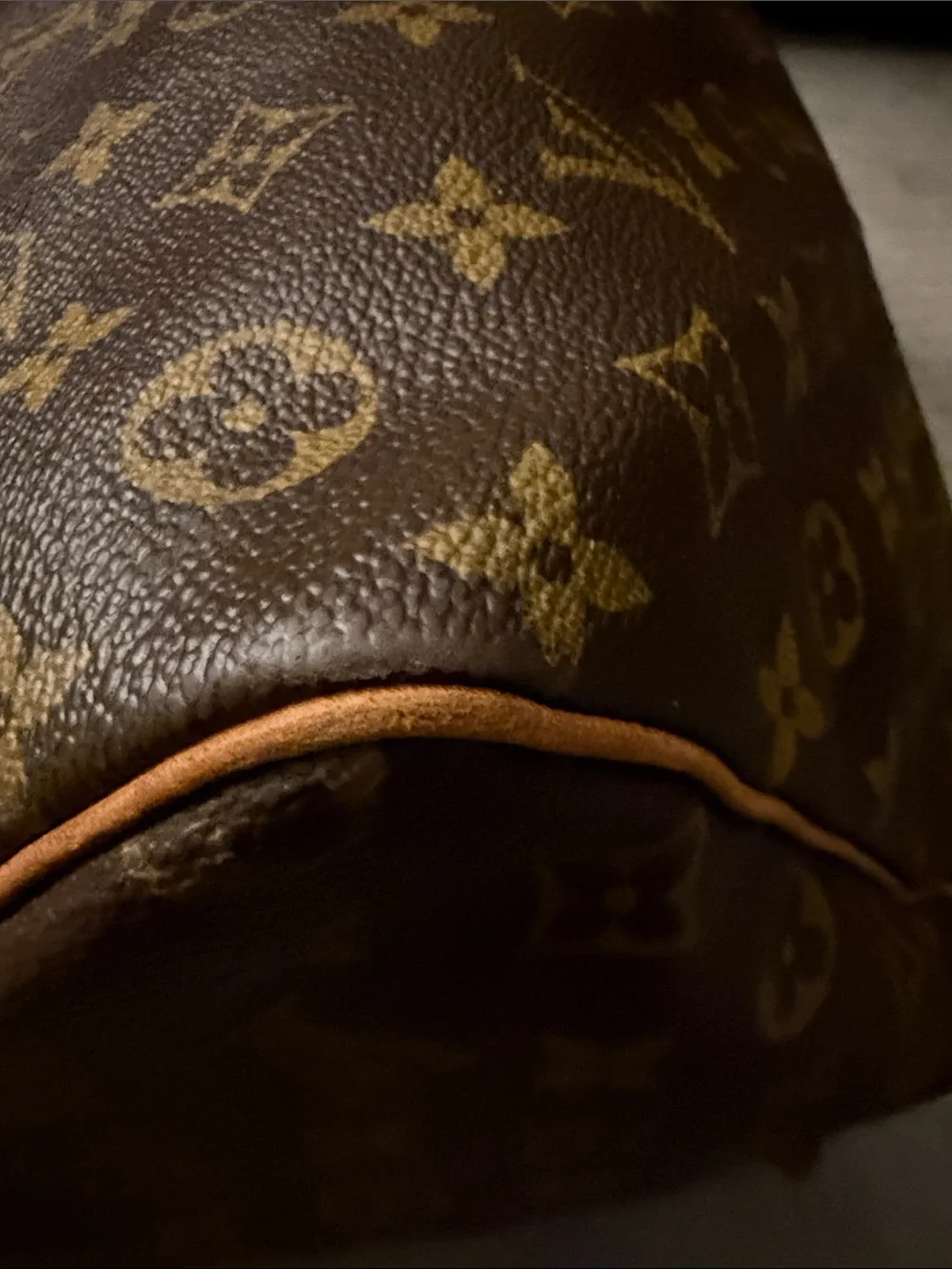 Louis Vuitton Monogram Canvas Keepall Travel Bag with Tan Trim Authentic LV 60